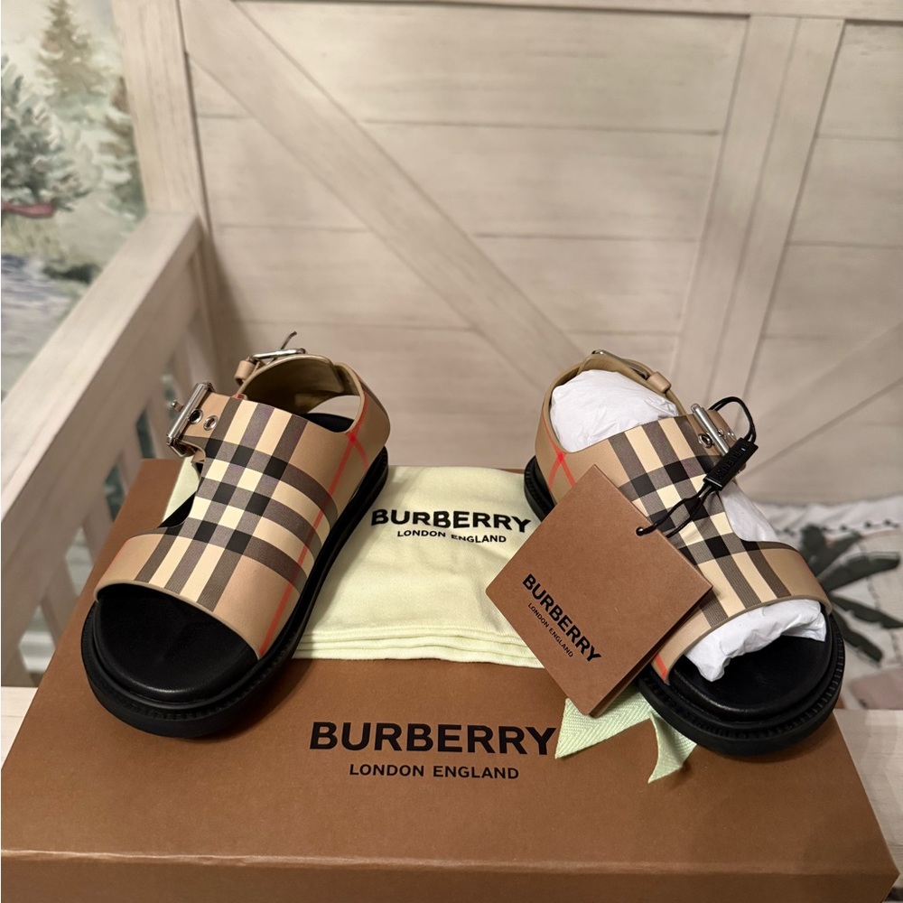 Burberry Sandals